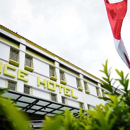 Ace Hotel Batam Nagoya Exterior photo