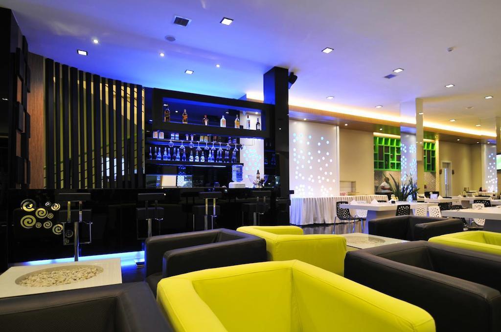 Ace Hotel Batam Nagoya Exterior photo