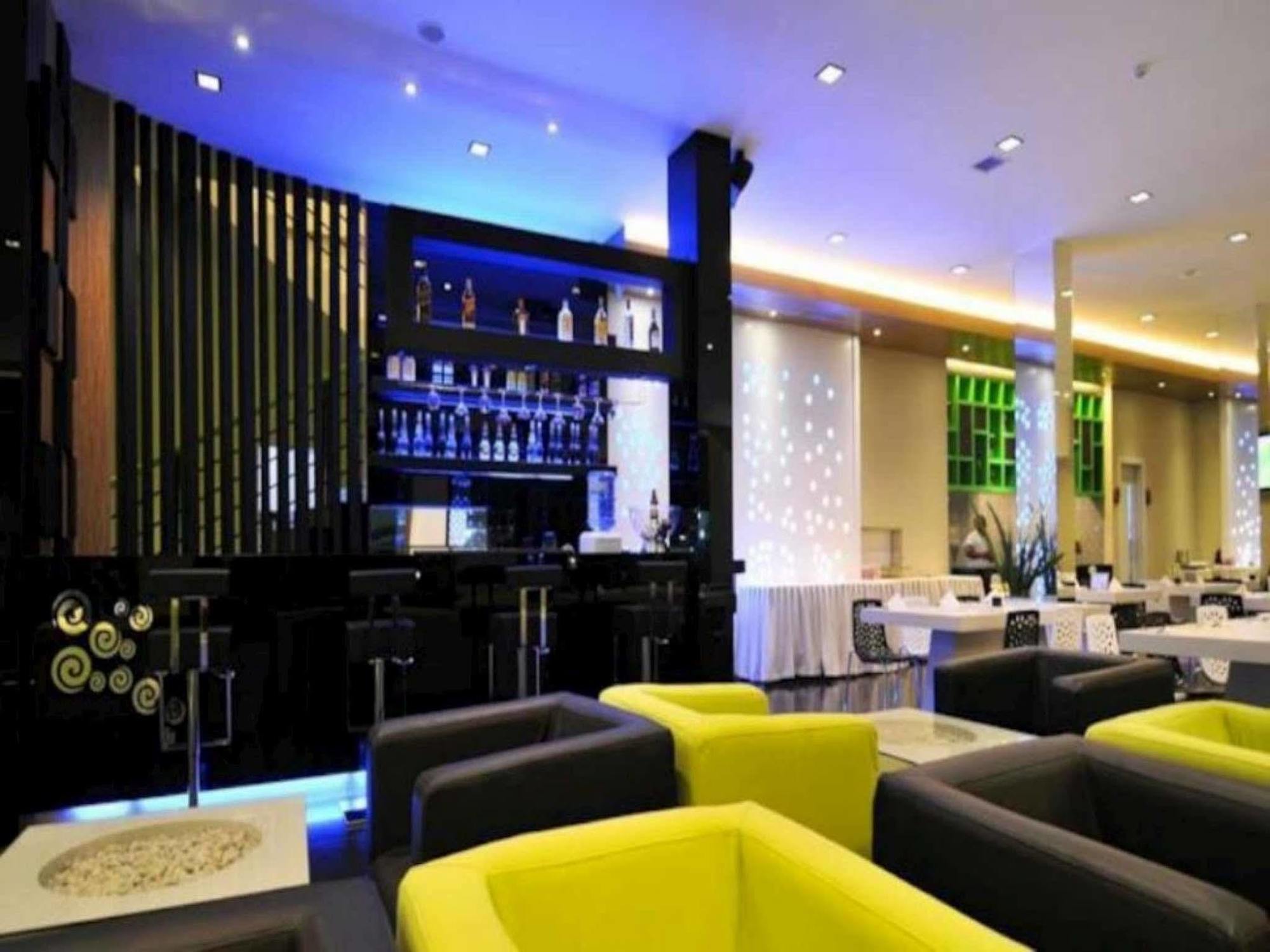 Ace Hotel Batam Nagoya Exterior photo